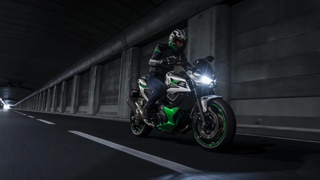 Kawasaki Z7 Hybrid