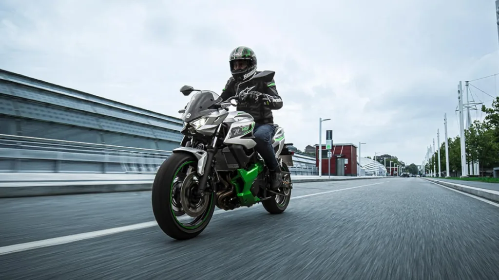 Kawasaki Z7 Hybrid