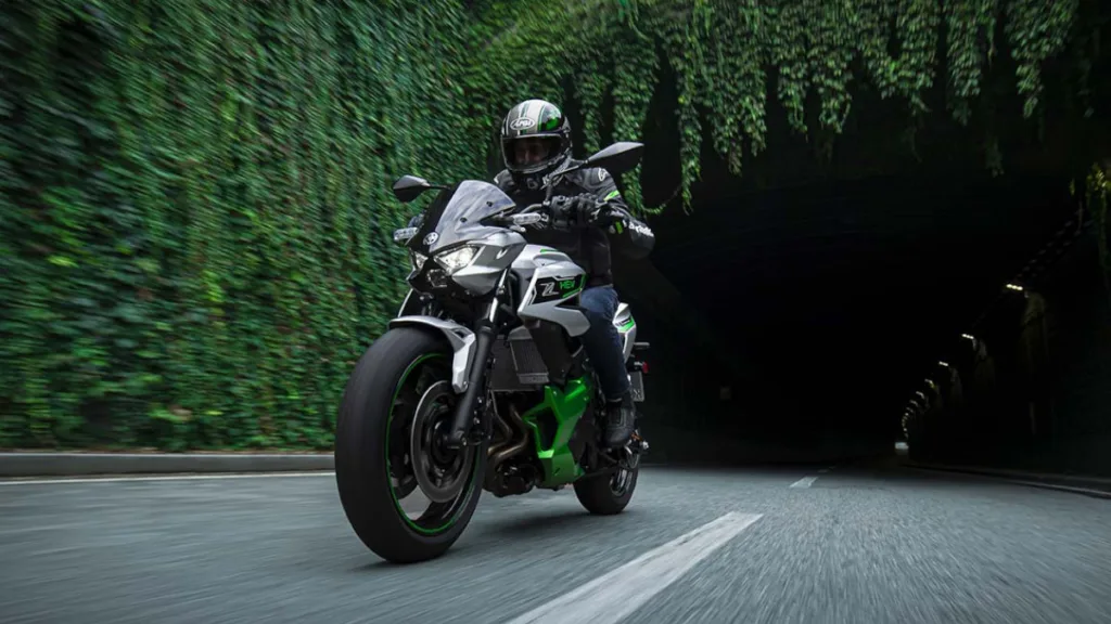 Kawasaki Z7 Hybrid