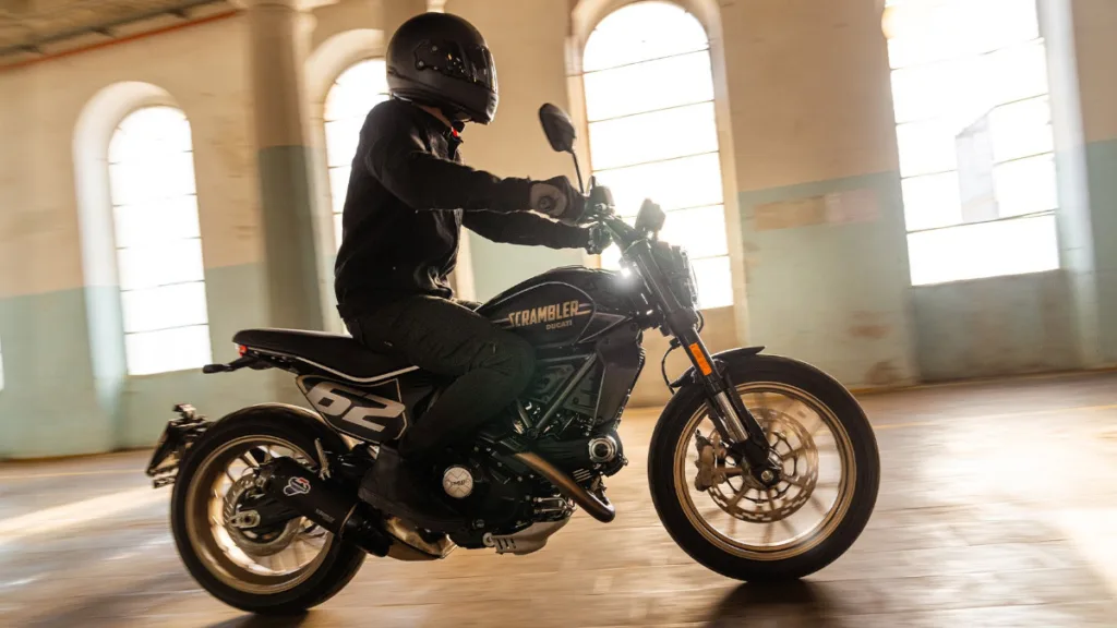 2025 Ducati Scrambler Icon Dark & Full Throttle