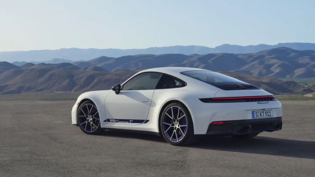 2025 Porsche 911 Carrera T