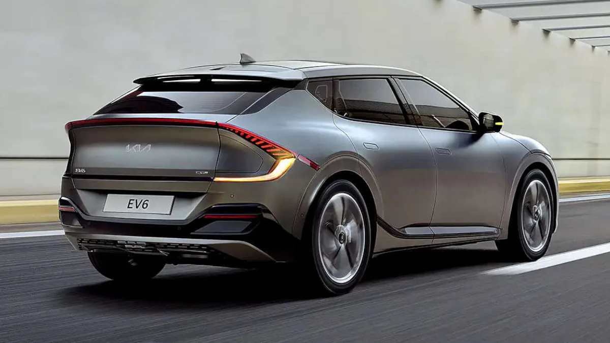 2025 Kia EV6 Facelift Debuts with Larger Battery, Tech Enhancements