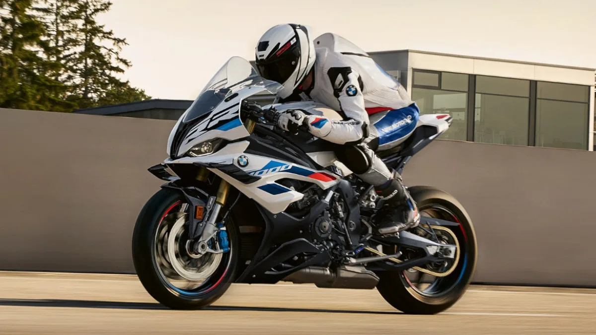BMW S 1000 RR: Price, Variants, Features, and Specs