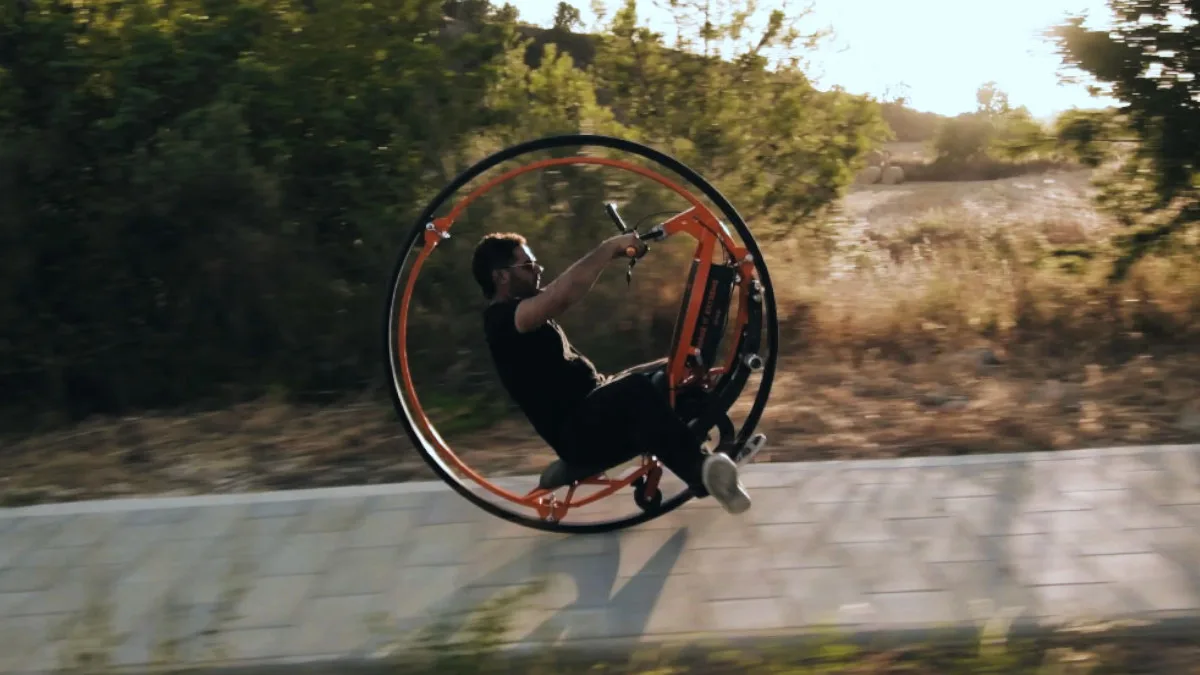Electric Monowheel: A One-Wheeled Wonder or Engineering Nightmare?