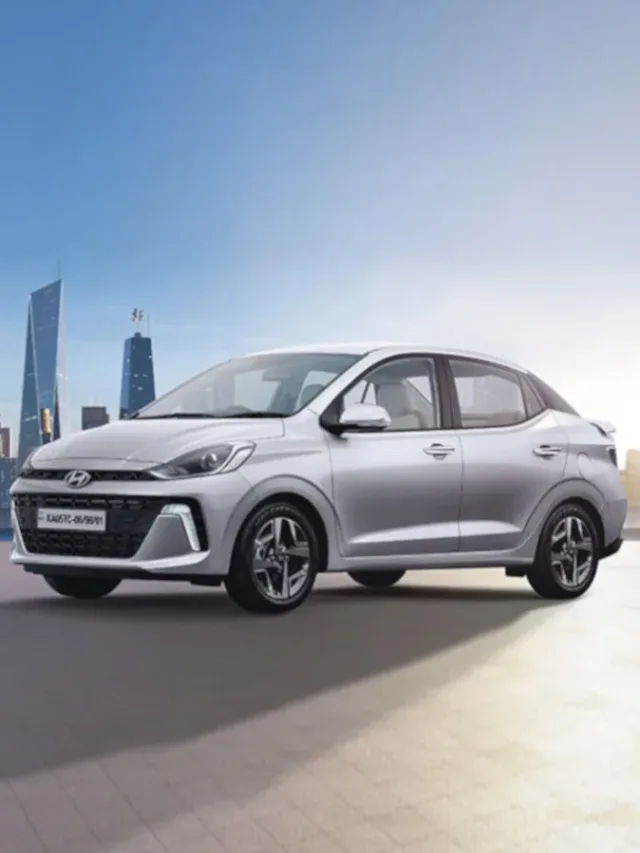 Hyundai Aura SX 1.2 CNG: Price, Features & Specs