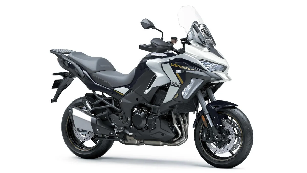 Kawasaki Versys 1100: More Power, More Comfort, More Adventure