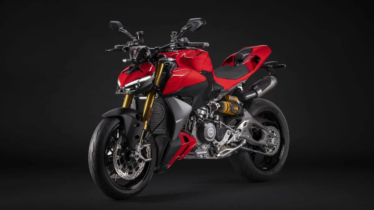 Ducati Streetfighter V2